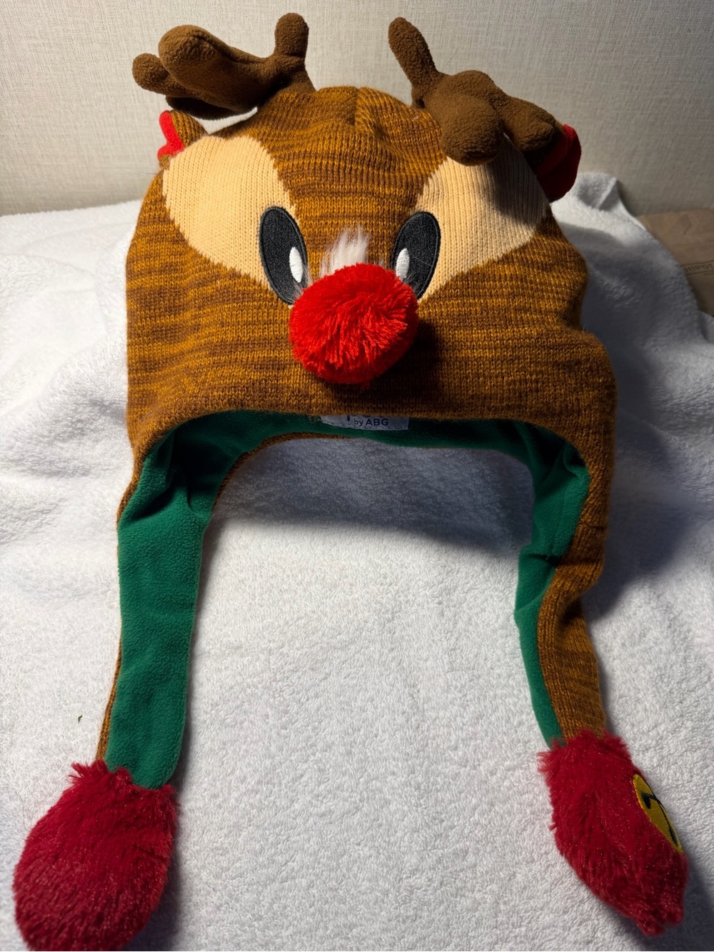 ABG Accessories Girls Or Boy  Rudolph Red Noise Deer Winter Hat Age 4-7,